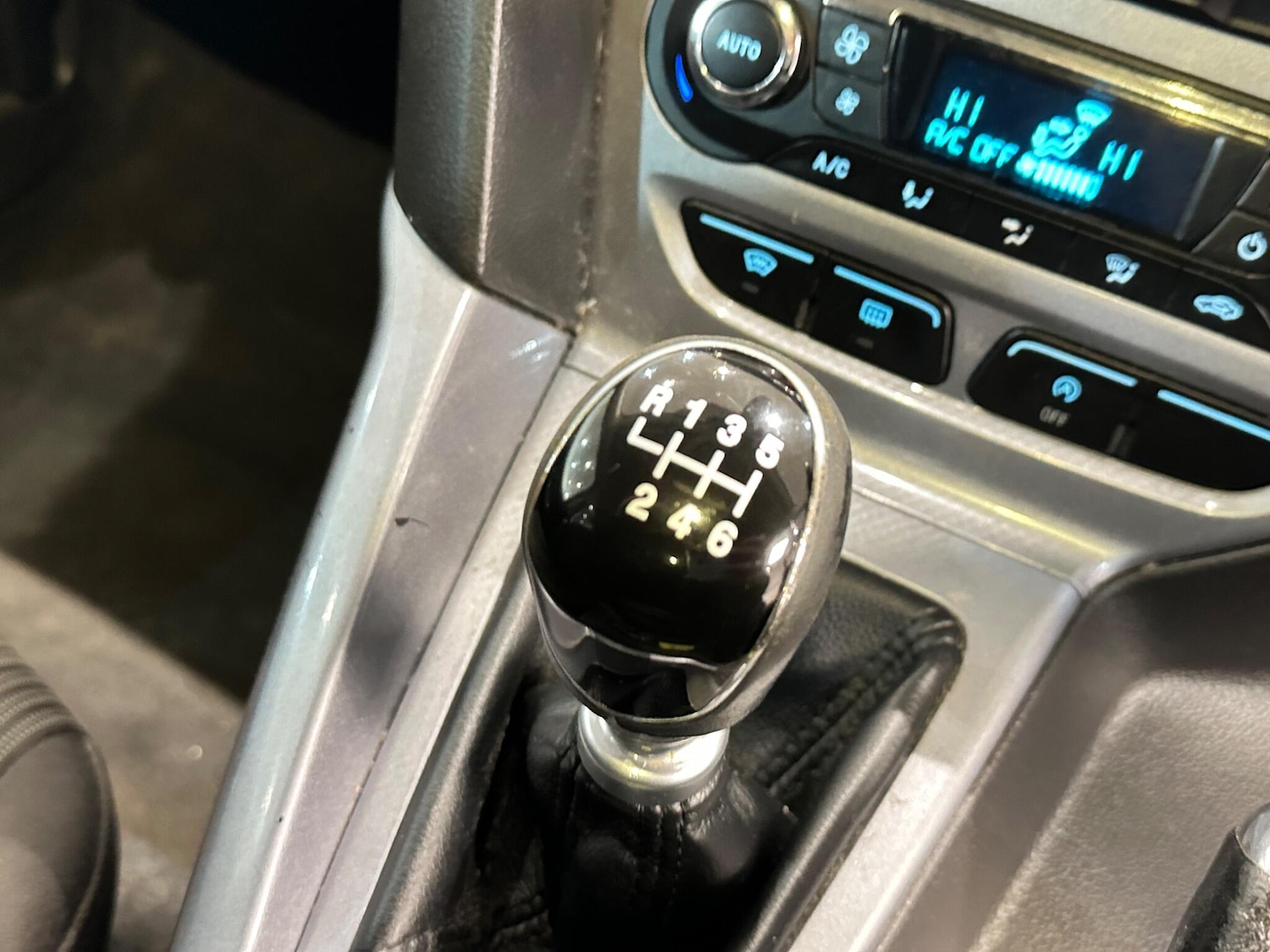 Used Ford Focus 2012 for sale - 77424853: Photo 33