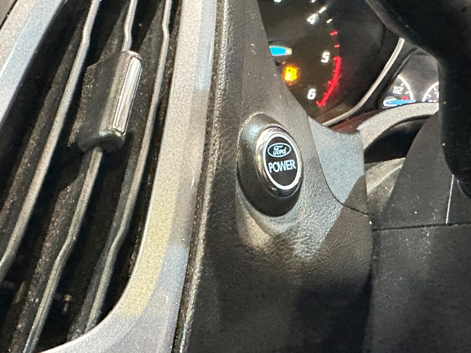 Used Ford Focus 2012 for sale - 77424853: Photo 35