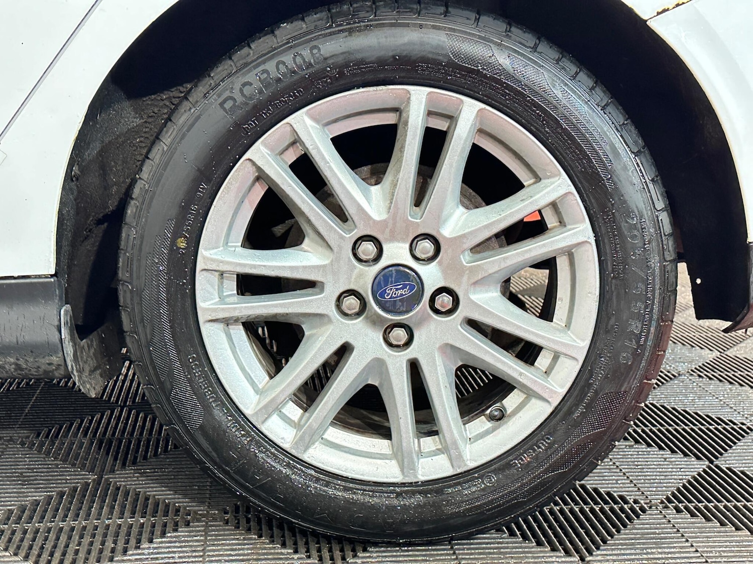 Used Ford Focus 2012 for sale - 77424853: Photo 40