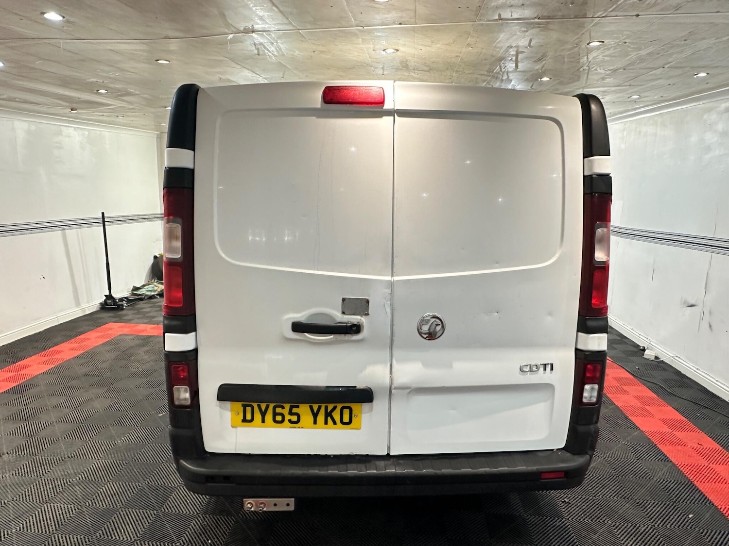 Used Vauxhall Vivaro 2015 for sale - 76512225: Photo 7