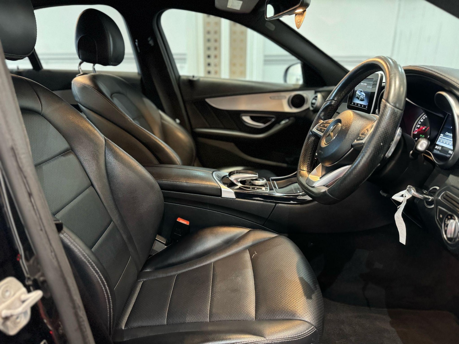 Used Mercedes-Benz C Class 2014 for sale - 76802396: Photo 19