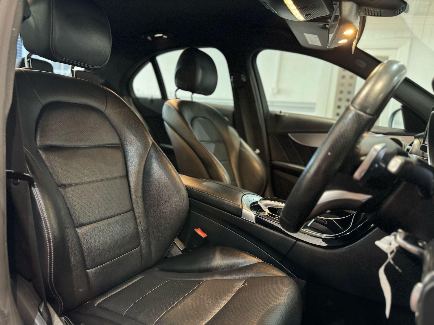 Used Mercedes-Benz C Class 2014 for sale - 76802396: Photo 24