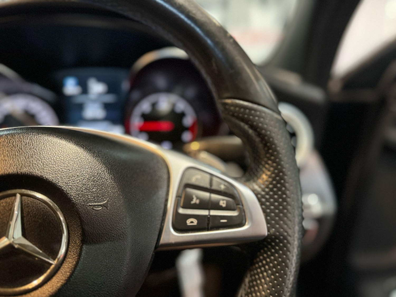 Used Mercedes-Benz C Class 2014 for sale - 76802396: Photo 27