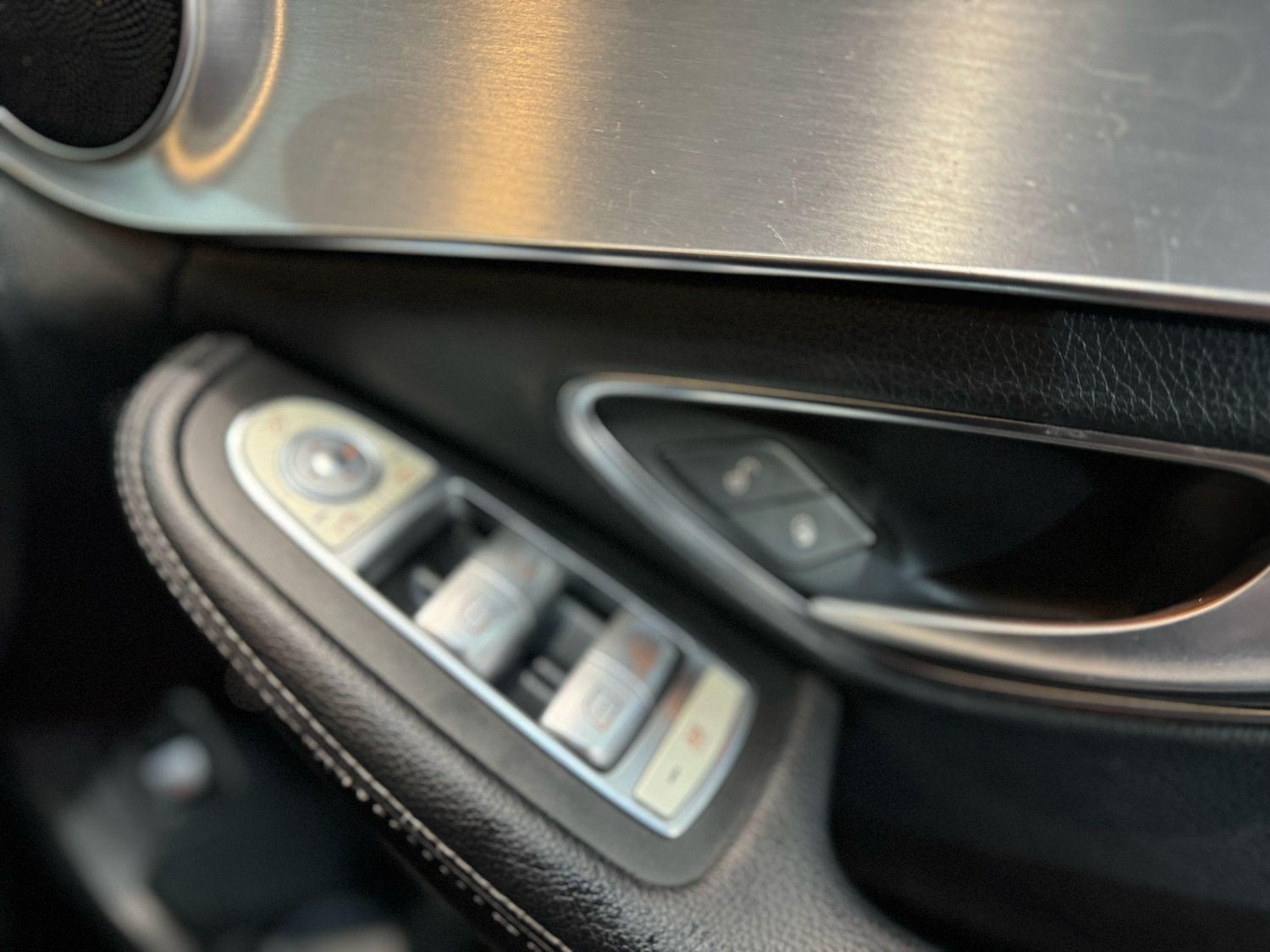 Used Mercedes-Benz C Class 2014 for sale - 76802396: Photo 30