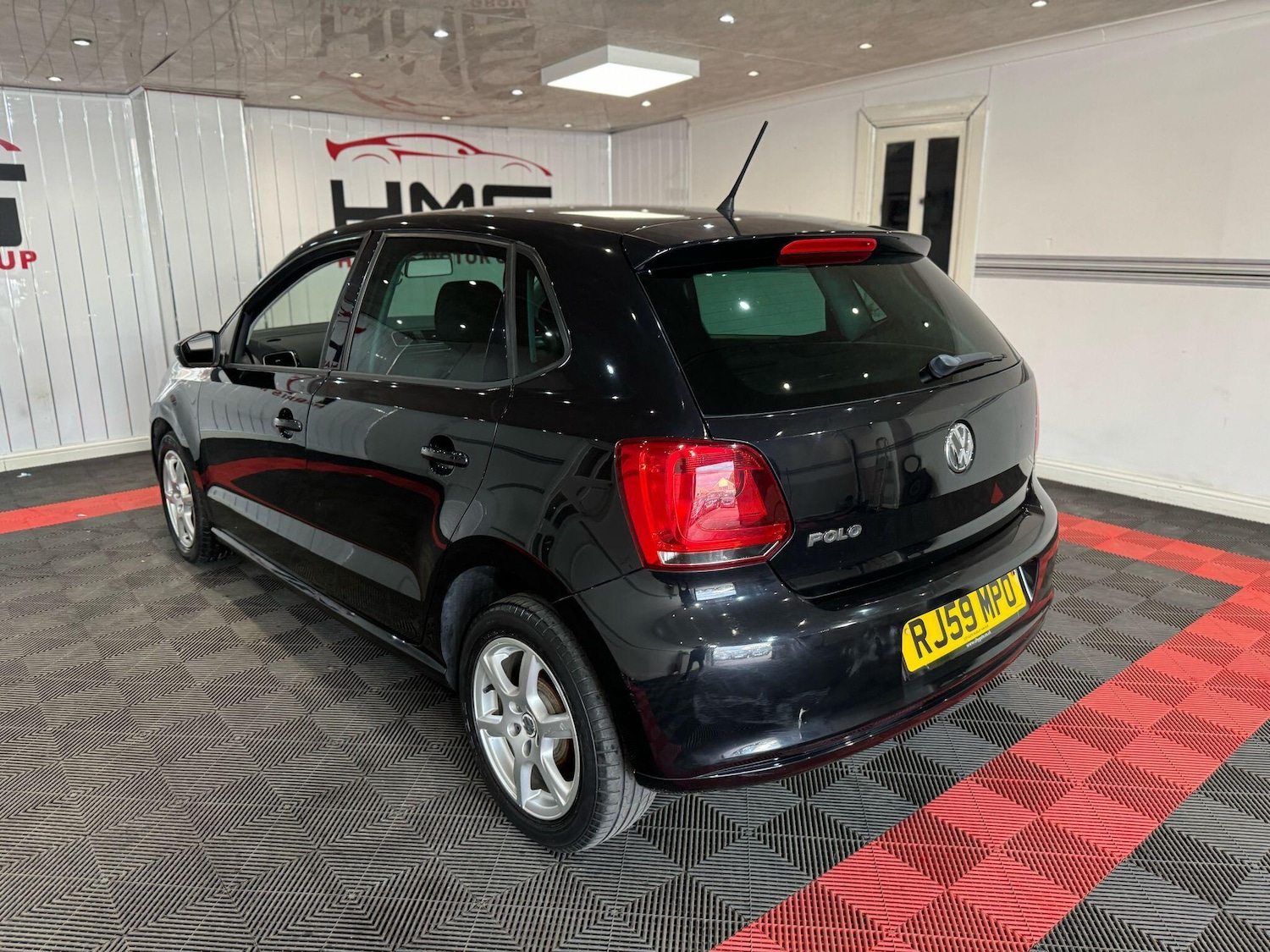 Vehicle 25