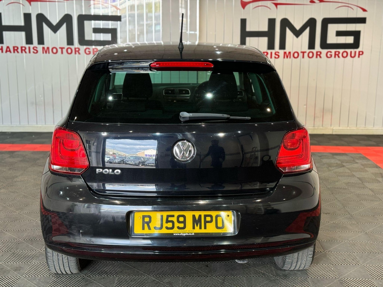 Vehicle 9