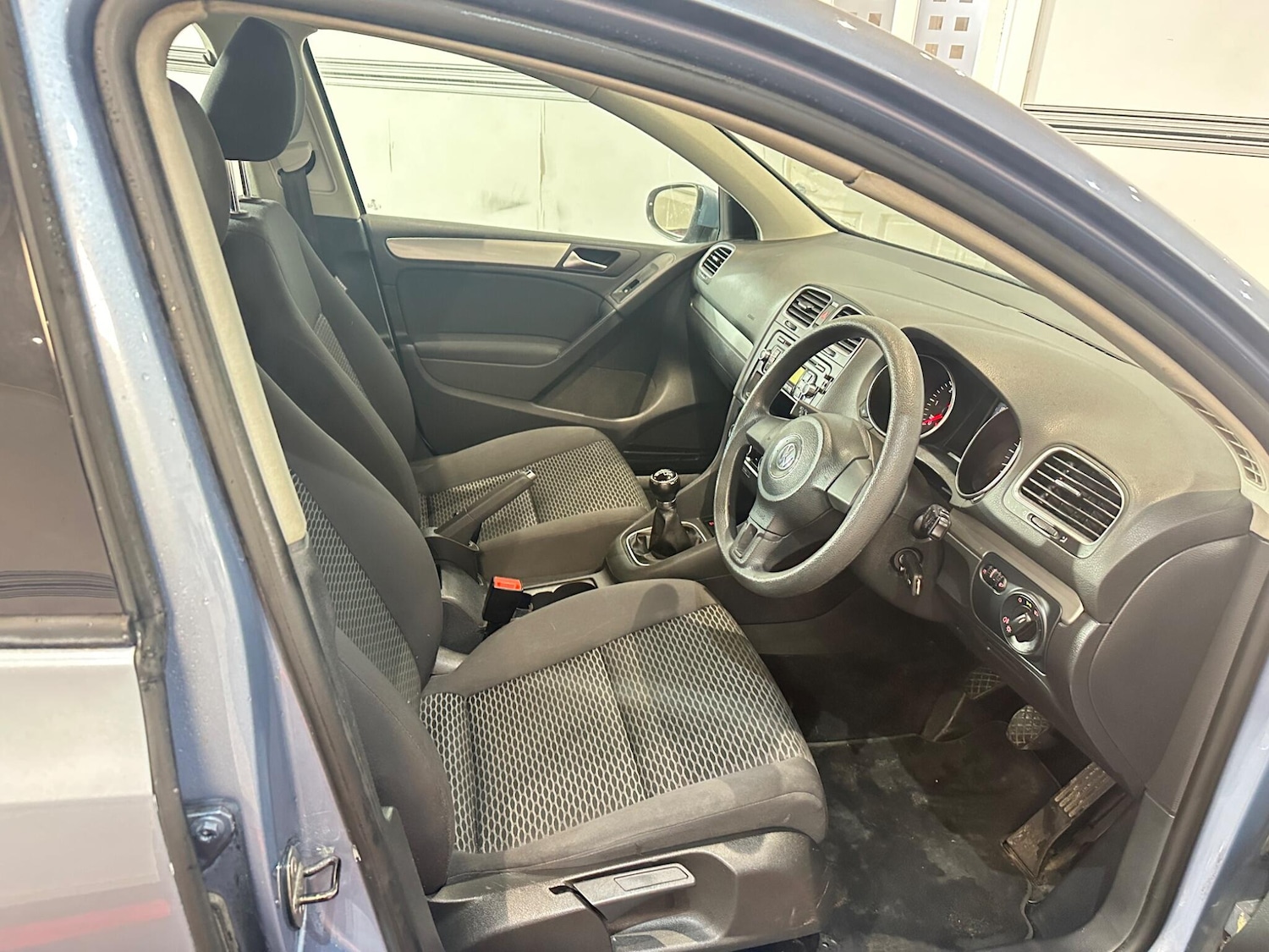 Used Volkswagen Golf 2011 for sale - 76855888: Photo 17