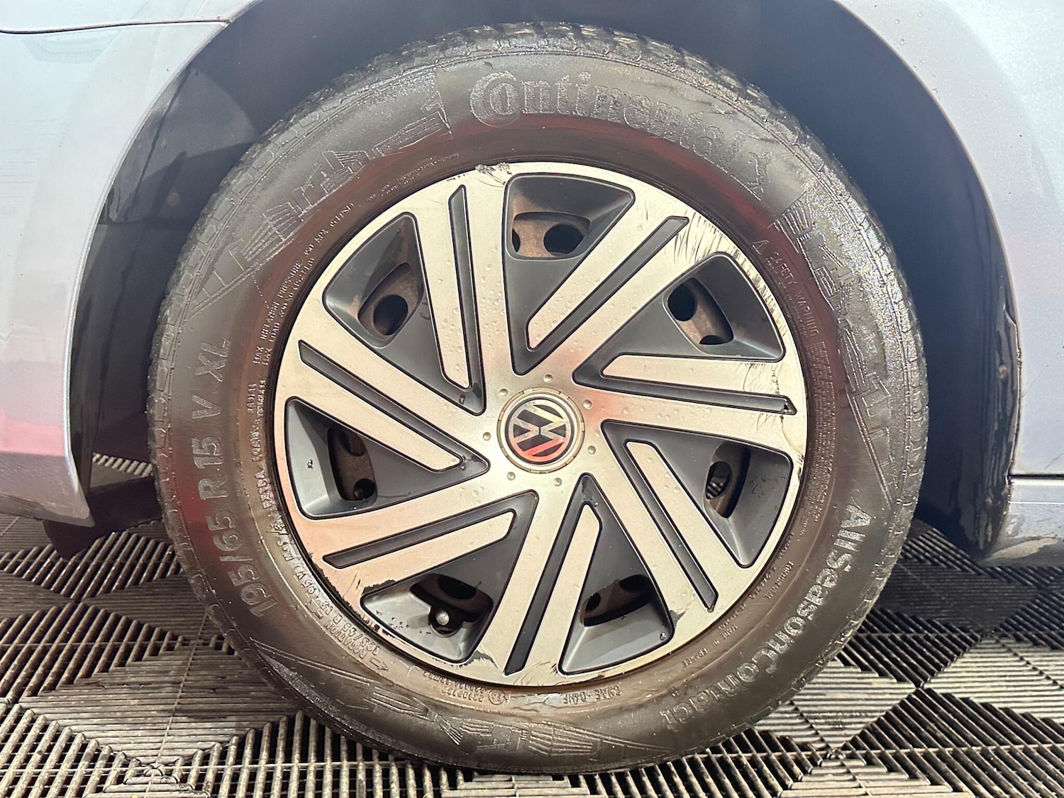 Used Volkswagen Golf 2011 for sale - 76855888: Photo 41