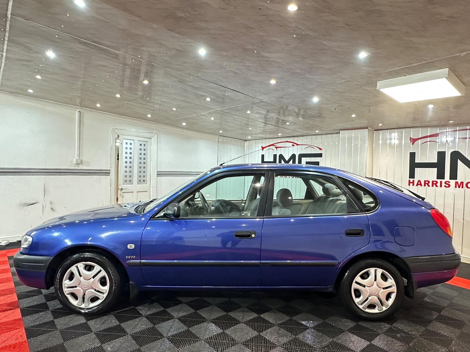 Used Toyota Corolla 2001 for sale - 76942588: Photo 10