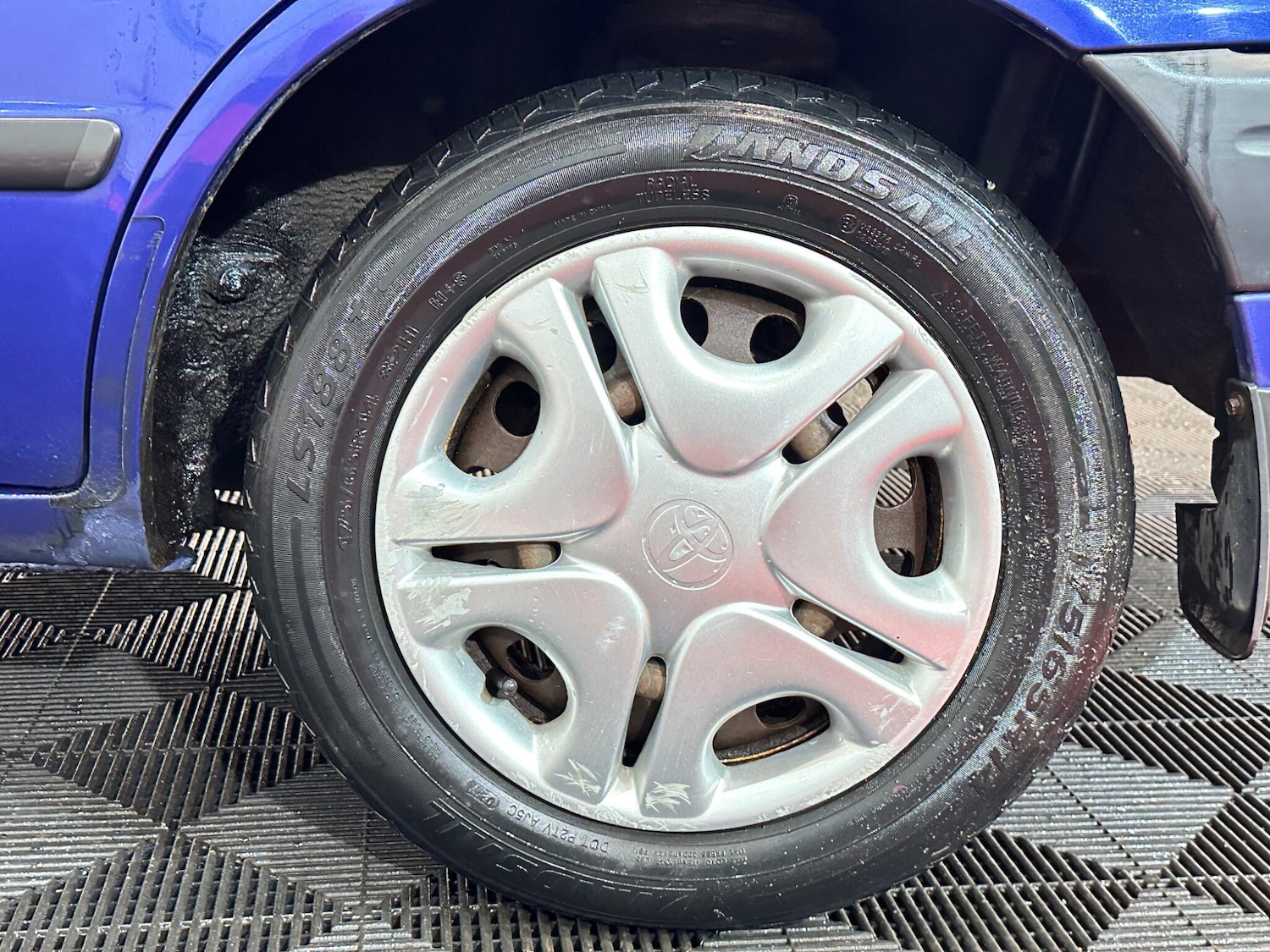 Used Toyota Corolla 2001 for sale - 76942588: Photo 33