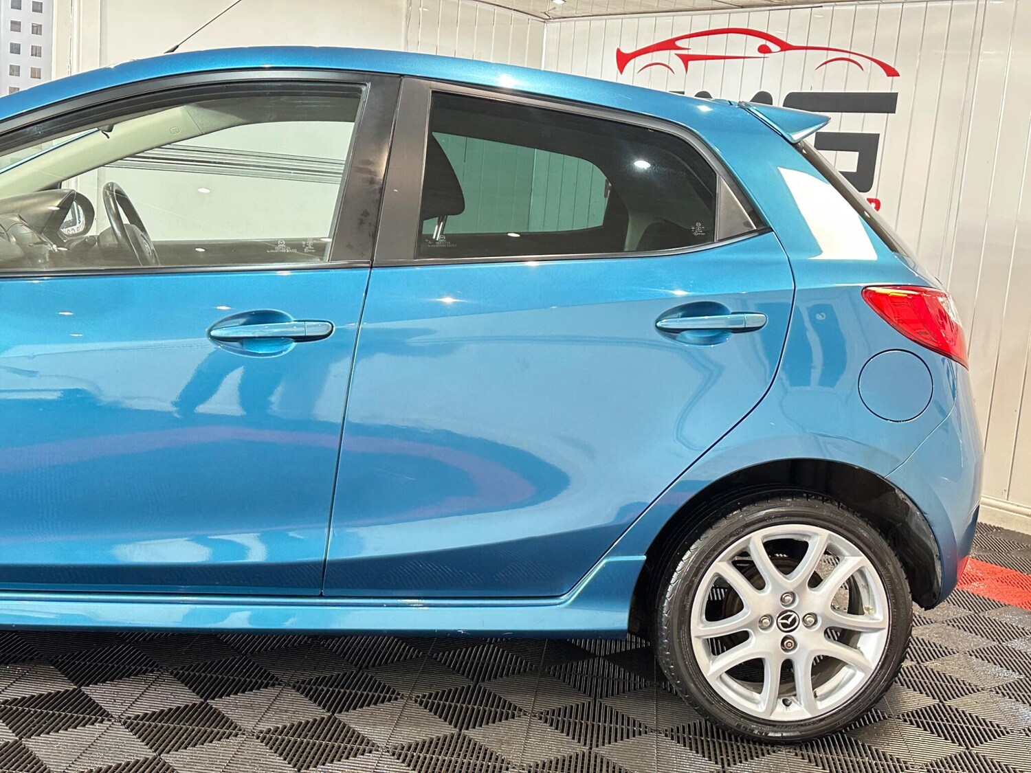 Used Mazda Mazda2 2013 for sale - 77909403: Photo 45