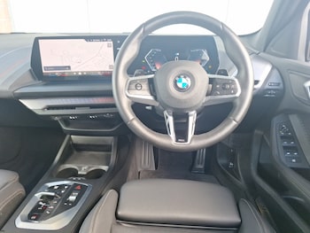 Used BMW 1 Series 2025 for sale - 76116008: Photo 2