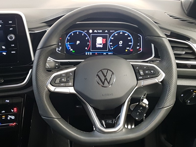 Used Volkswagen T-Roc 2025 for sale - 77028823: Photo 10