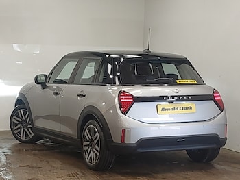 Used MINI Cooper 2025 for sale - 79406141: Photo