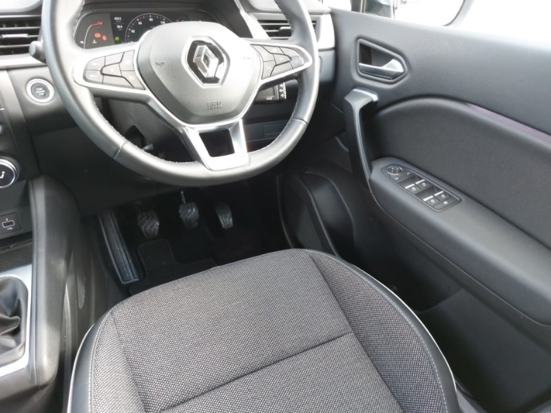 Used Renault Captur 2023 for sale - 78080216: Photo 11