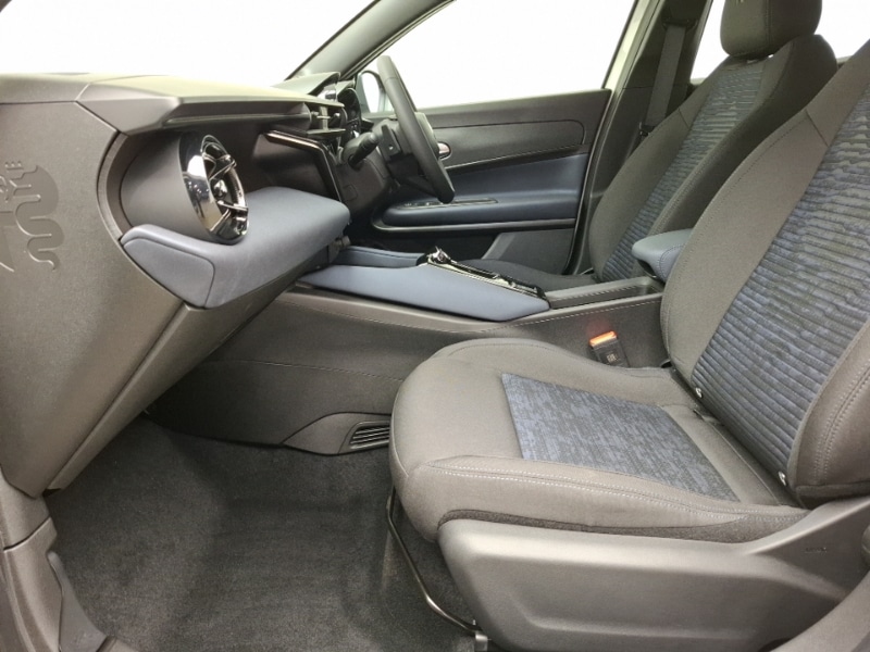 Used Alfa Romeo Junior 2025 for sale - 76483420: Photo 5