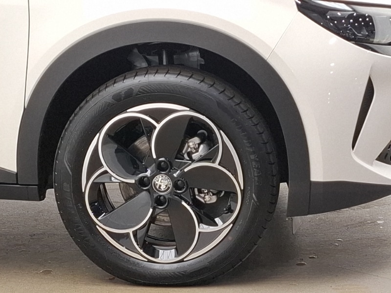 Used Alfa Romeo Junior 2025 for sale - 76483420: Photo 9