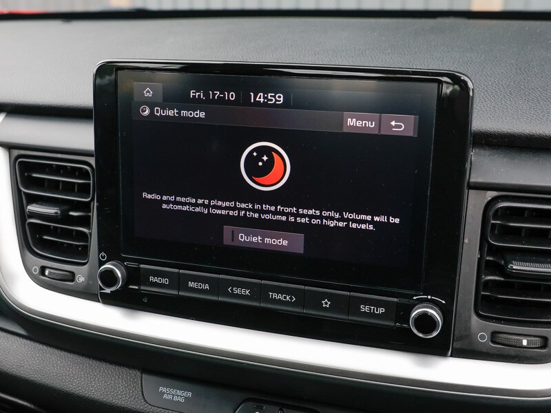Used Kia Stonic 2023 for sale - 76358444: Photo 12