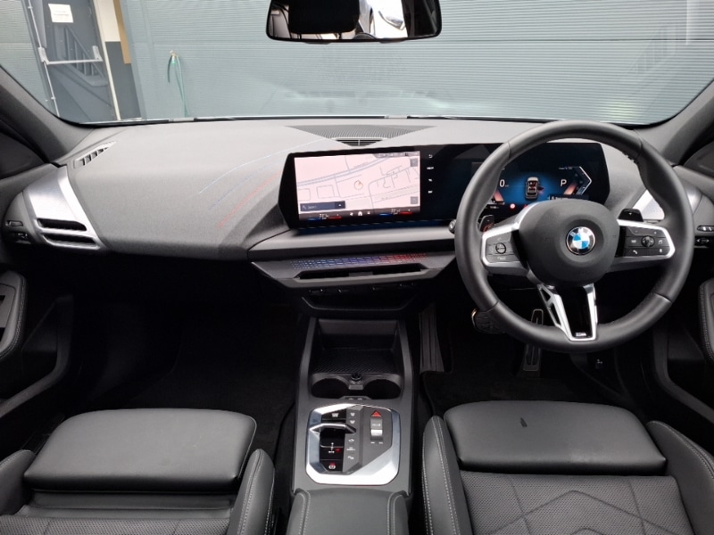 Used BMW 1 Series 2025 for sale - 76160213: Photo 2