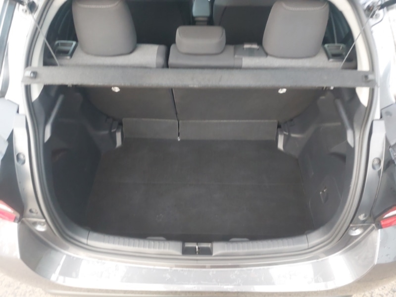 Used Toyota Yaris 2022 for sale - 77229034: Photo 8