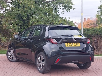 Used Mazda Mazda2 HYBRID 2024 for sale - 76479022: Photo