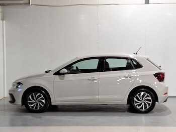 Used Volkswagen Polo 2023 for sale - 77597321: Photo