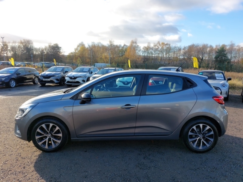 Used Renault Clio 2022 for sale - 76639922: Photo 4