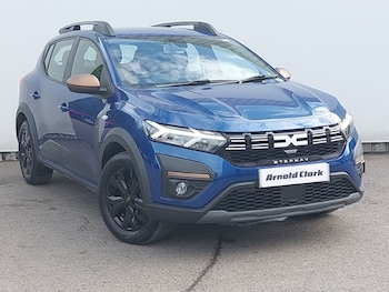 2023 - 1.0 TCe Extreme 5dr