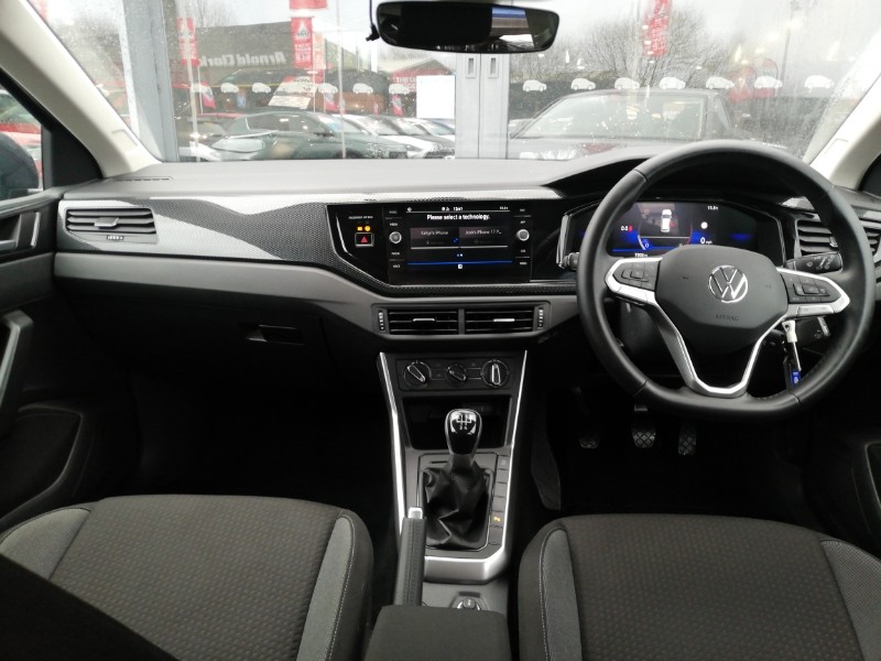 Used Volkswagen Polo 2024 for sale - 77365823: Photo 2