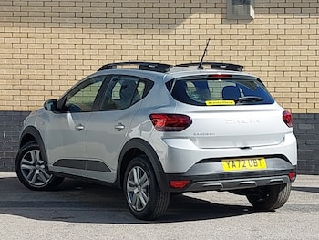 Used Dacia Sandero Stepway 2023 for sale - 78203612: Photo