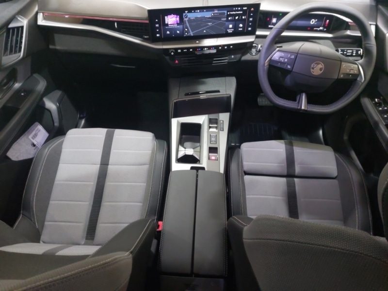 Used Vauxhall Grandland 2025 for sale - 76941990: Photo 2