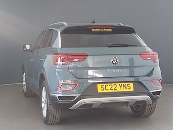 Used Volkswagen T-Roc 2022 for sale - 78700007: Photo
