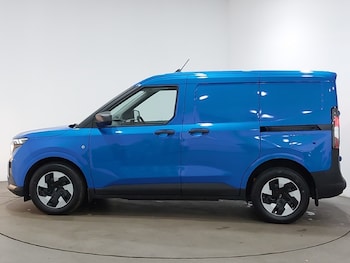 Used Ford Transit Courier 2025 for sale - 79258309: Photo