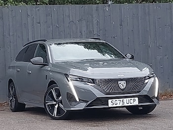 2025 - 1.2 Hybrid 145 GT 5dr e-DSC6