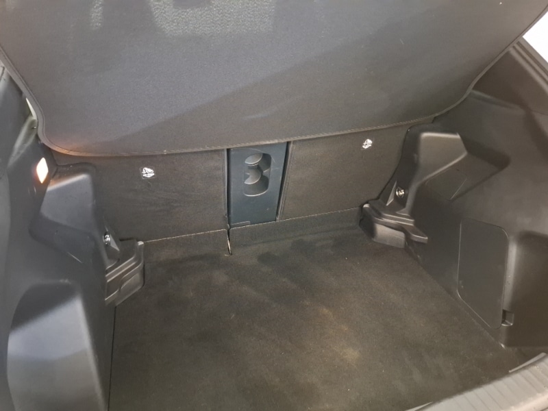 Used Toyota Yaris Cross 2022 for sale - 77892007: Photo 8