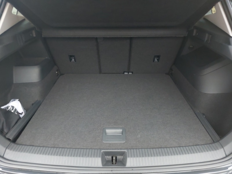 Used Volkswagen Tiguan 2024 for sale - 76497920: Photo 8