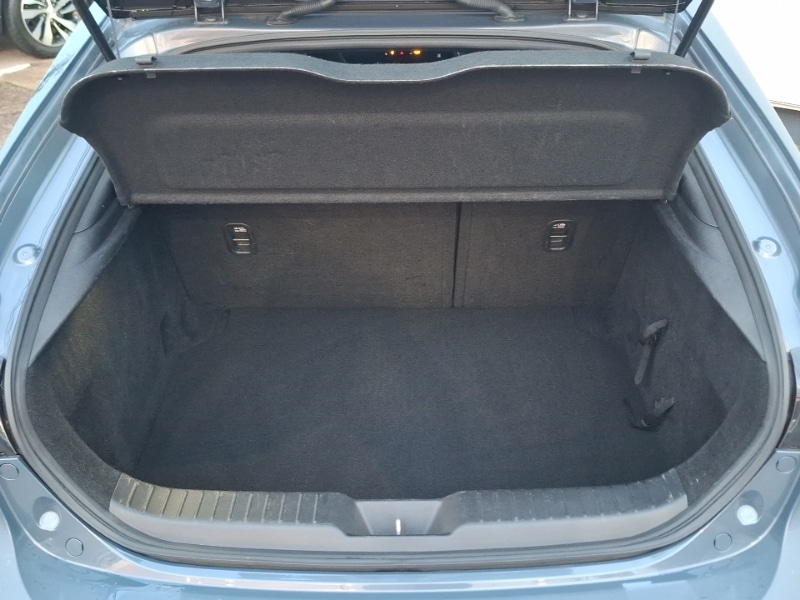 Used Mazda Mazda3 2020 for sale - 76795813: Photo 8