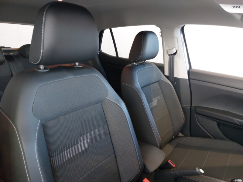 Used Volkswagen T-Cross 2023 for sale - 76833903: Photo 12