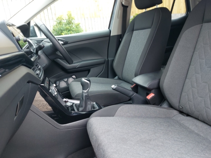 Used Volkswagen T-Cross 2024 for sale - 77330236: Photo 5