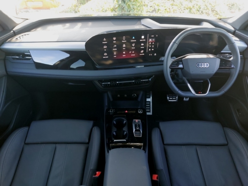 Used Audi Q6 e-tron 2025 for sale - 77948503: Photo 2