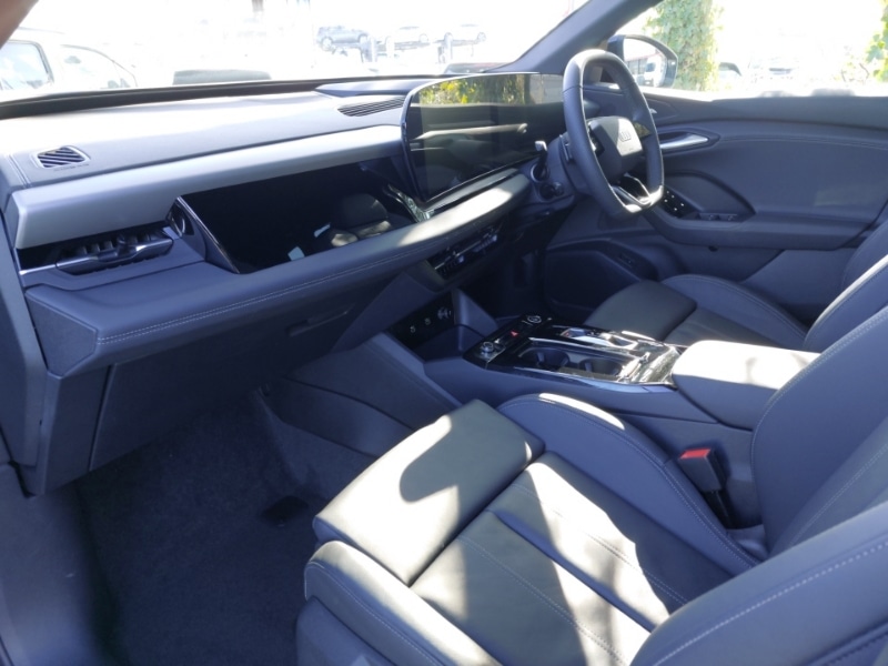 Used Audi Q6 e-tron 2025 for sale - 77948503: Photo 5