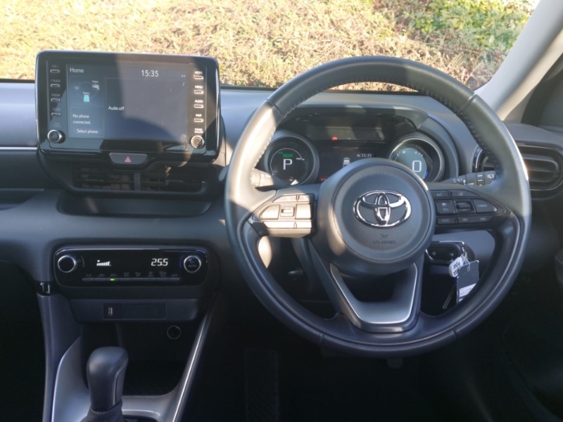 Used Toyota Yaris 2022 for sale - 76833266: Photo 7