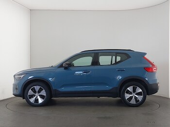 Used Volvo XC40 2023 for sale - 76050816: Photo