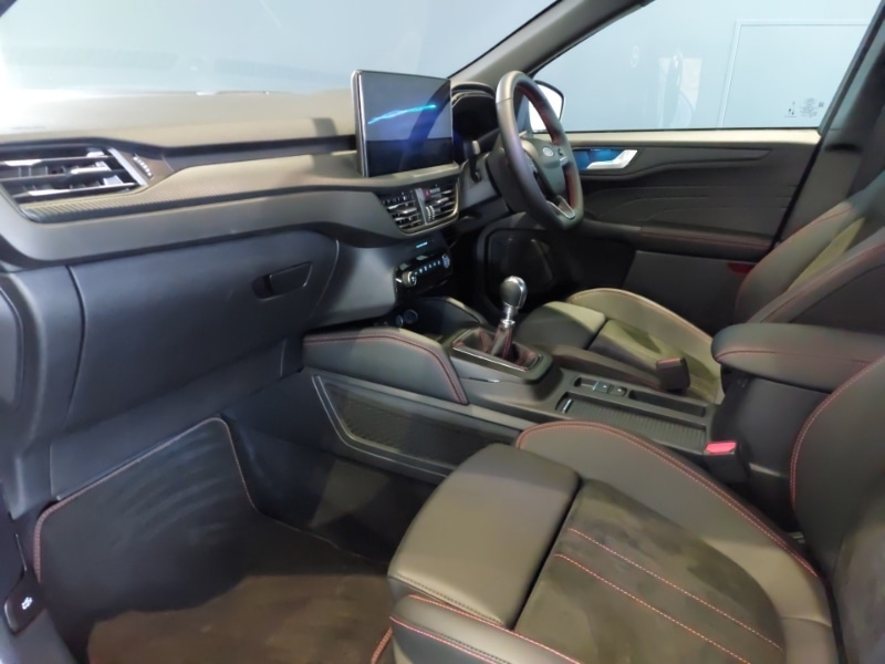 Used Ford Kuga 2025 for sale - 76683273: Photo 5