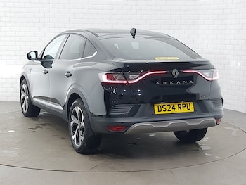 Used Renault Arkana 2024 for sale - 77702438: Photo