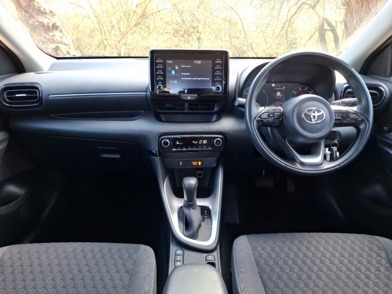 Used Toyota Yaris 2023 for sale - 78080262: Photo 2