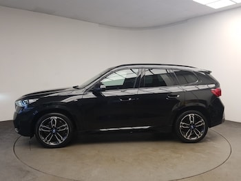 Used BMW iX1 2023 for sale - 77797607: Photo