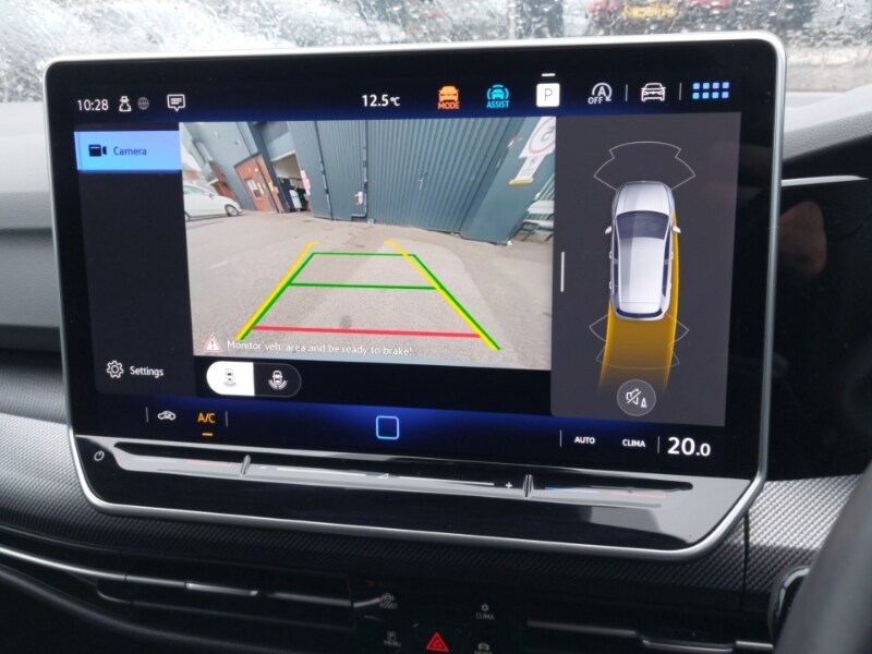 Used Volkswagen Golf 2024 for sale - 78179179: Photo 11