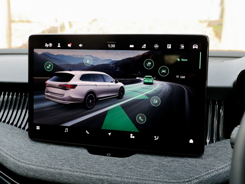 Used Skoda Superb 2025 for sale - 77912509: Photo 12