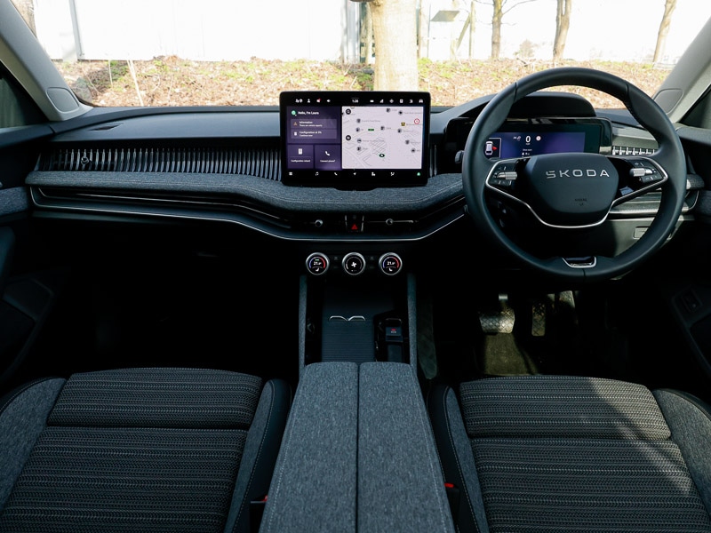 Used Skoda Superb 2025 for sale - 77912509: Photo 2